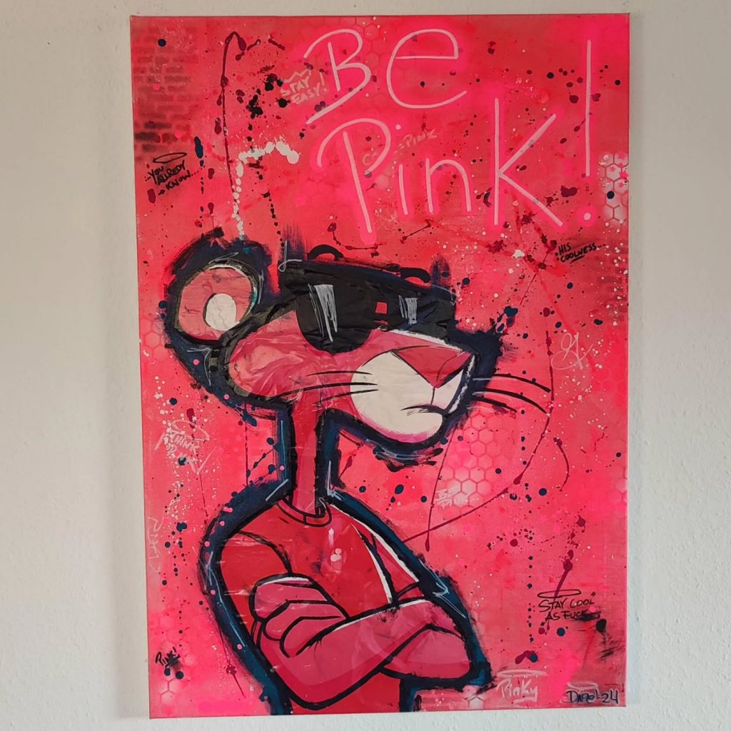 Bild von einem DAPE Kunstwerk aus Karlsruhe, Bild zeigt: pink panther